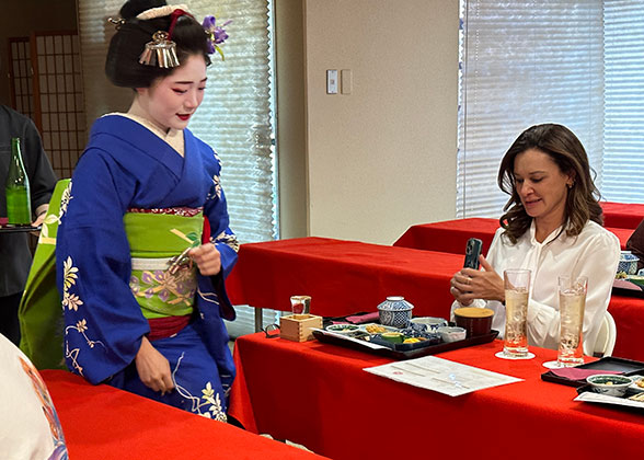 Tea Ceremony with Maiko